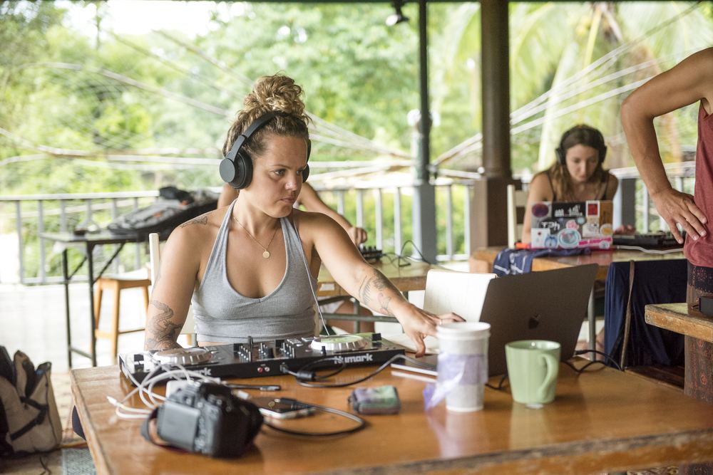 Hands-on DJ practice